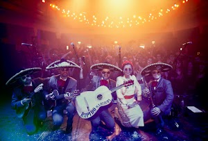 Rapido Mariachi place picture